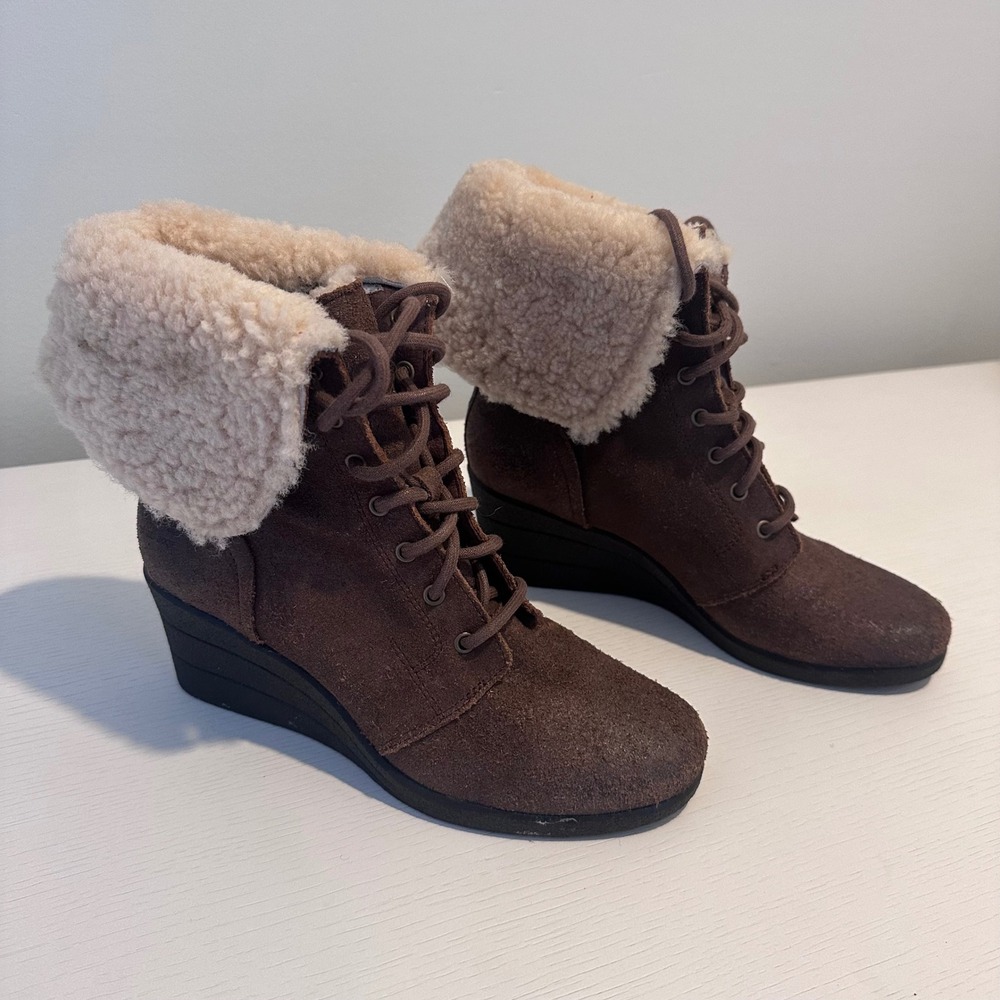 UGG Australia 1003360 Brown Suede Shearling Waterproof Wedge Boots Womens 8